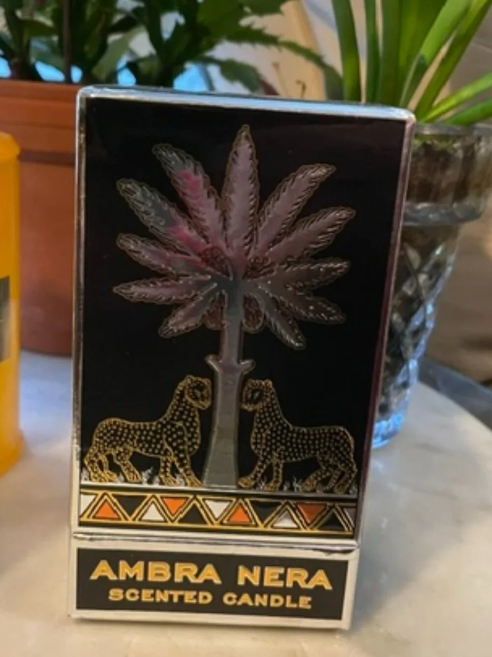 ORTIGIA Ambra Nera Large Candle 6 oz. NWT Gift Boxed
